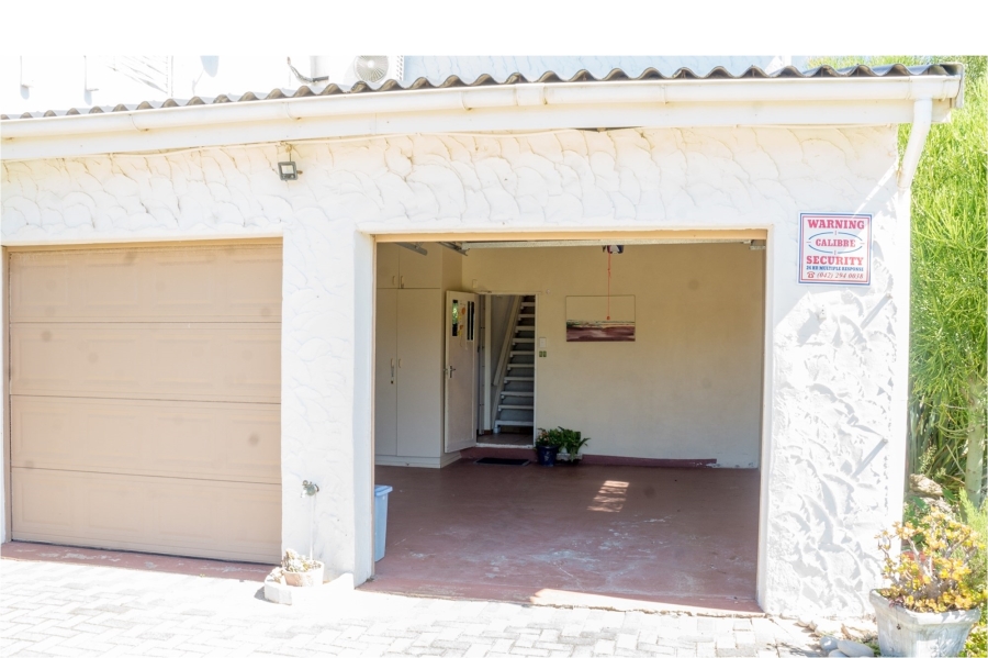 3 Bedroom Property for Sale in Oyster Bay Eastern Cape